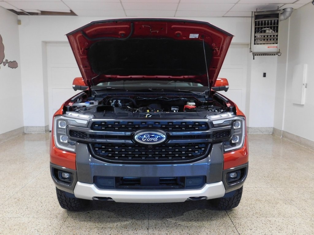 Ford Ranger Lariat SuperCrew 4WD 2024