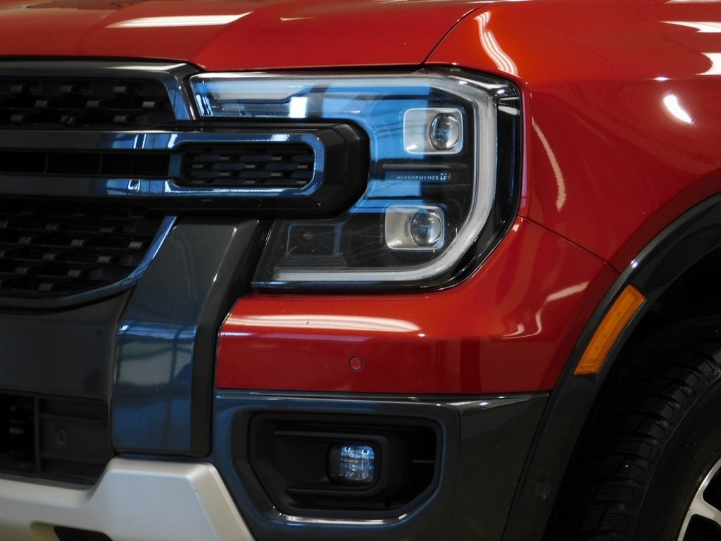 Ford Ranger Lariat SuperCrew 4WD 2024