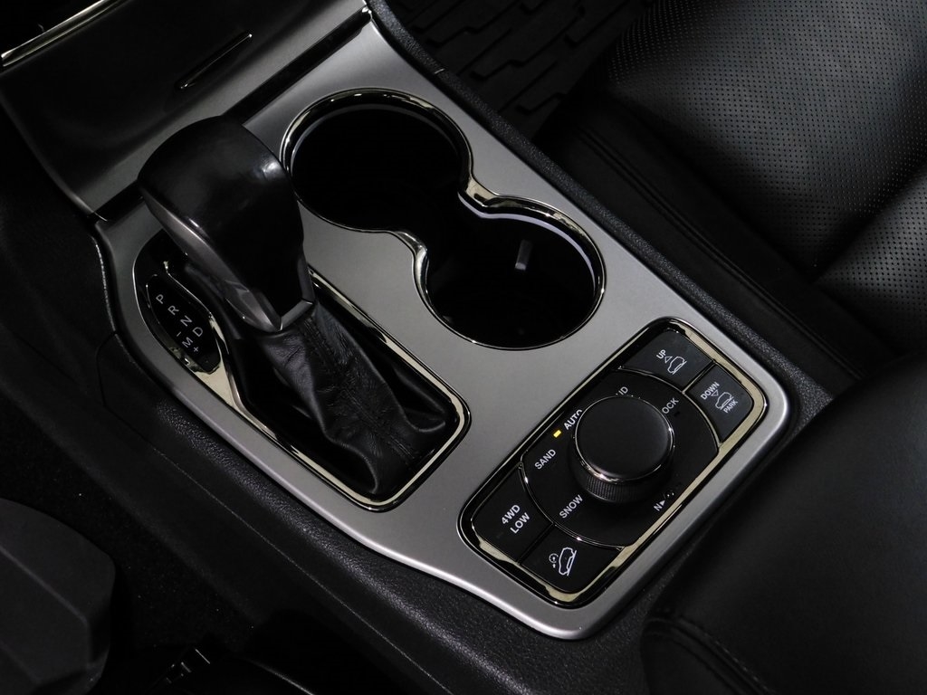 Jeep Grand Cherokee Overland 4WD 2020