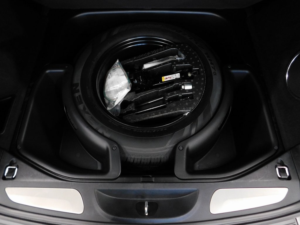 Jeep Grand Cherokee Overland 4WD 2020