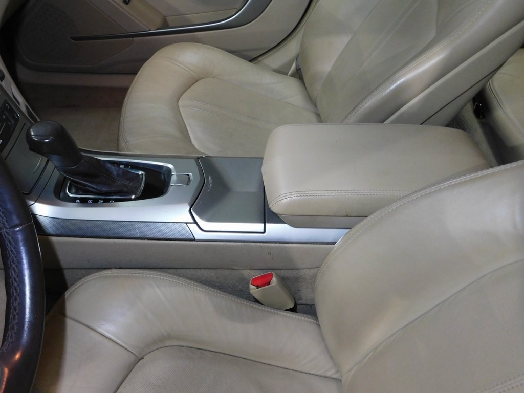 Cadillac CTS Sport Wagon 3.6L Performance AWD 2010