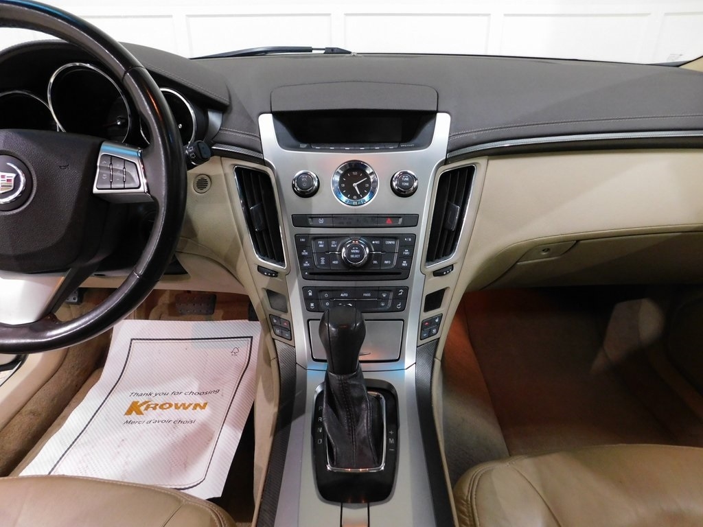 Cadillac CTS Sport Wagon 3.6L Performance AWD 2010