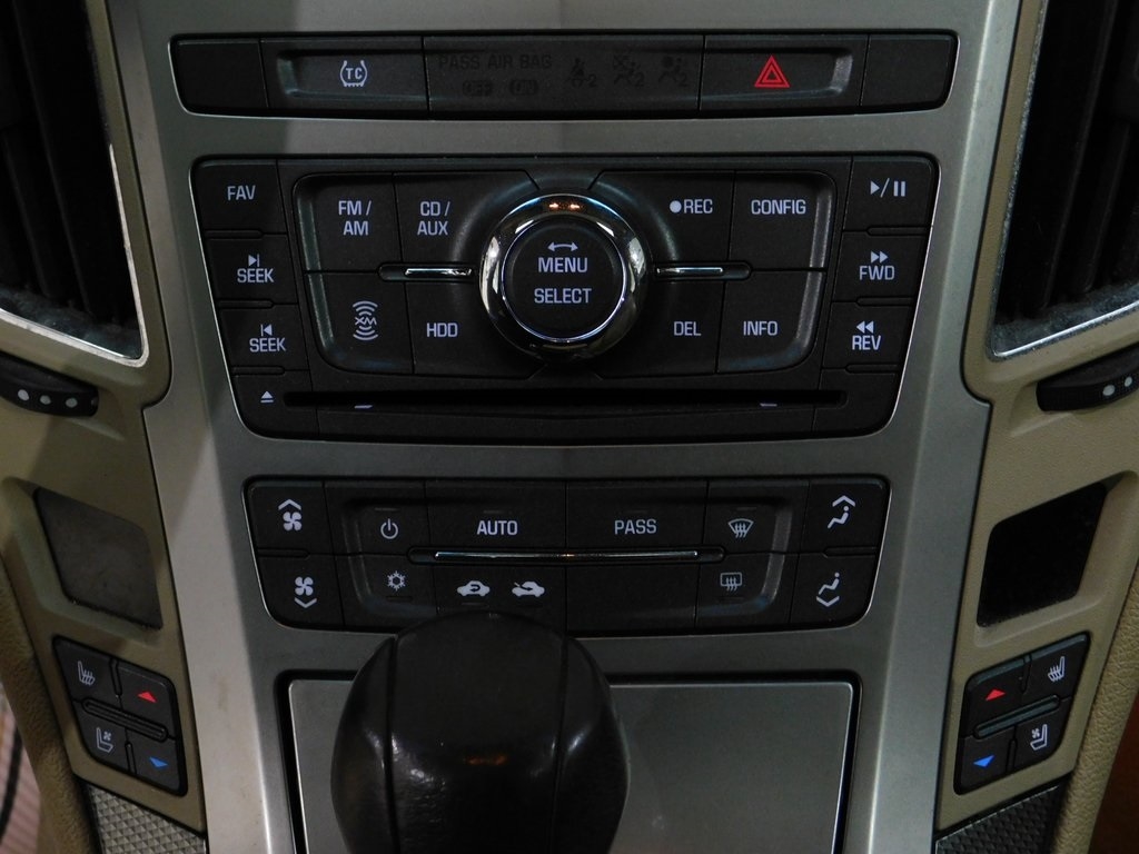 Cadillac CTS Sport Wagon 3.6L Performance AWD 2010