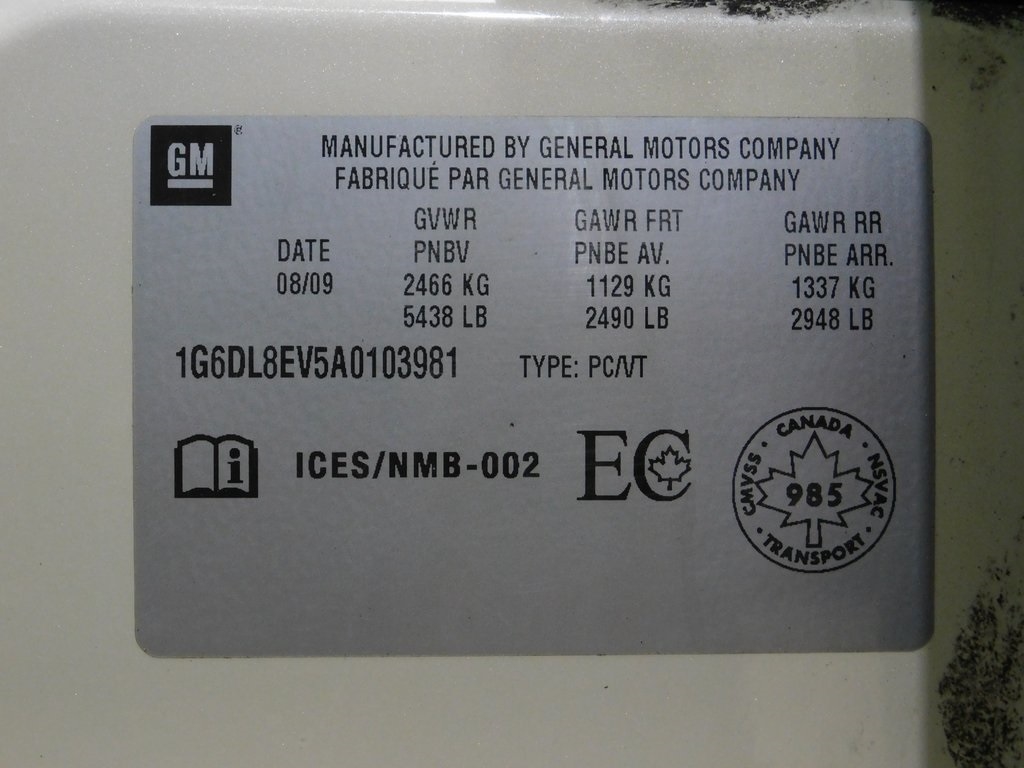 Cadillac CTS Sport Wagon 3.6L Performance AWD 2010