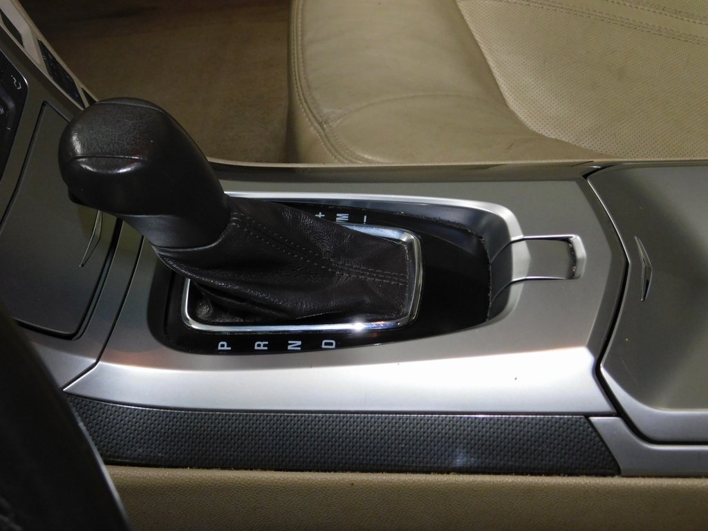 Cadillac CTS Sport Wagon 3.6L Performance AWD 2010