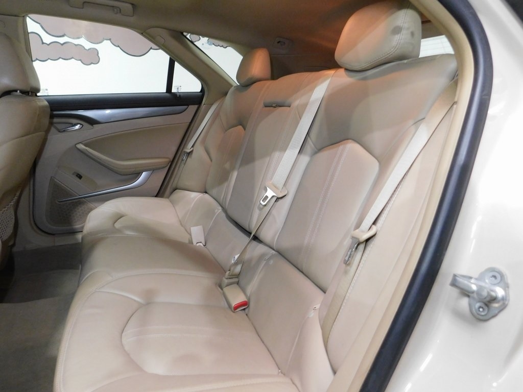 Cadillac CTS Sport Wagon 3.6L Performance AWD 2010