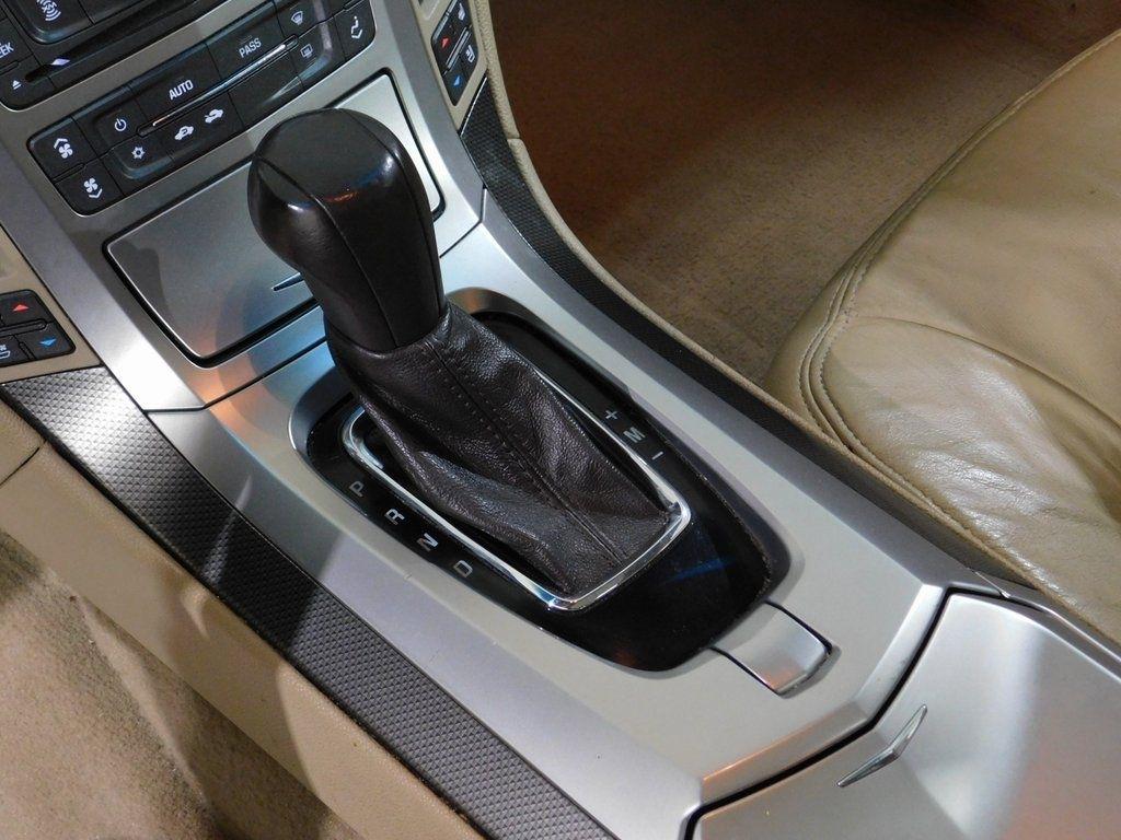 Cadillac CTS Sport Wagon 3.6L Performance AWD 2010