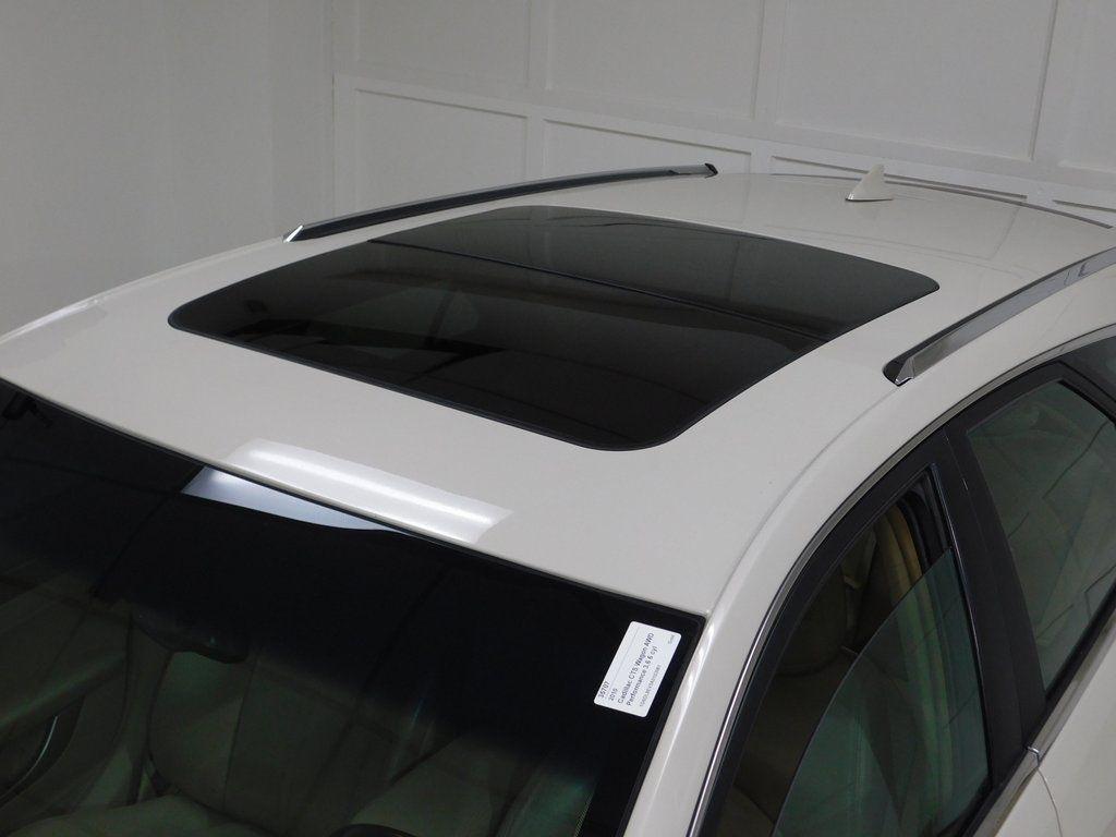 Cadillac CTS Sport Wagon 3.6L Performance AWD 2010