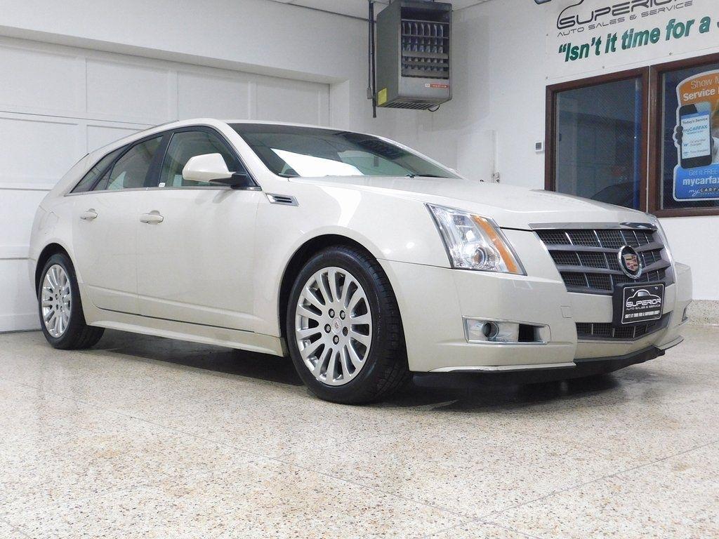 Cadillac CTS Sport Wagon 3.6L Performance AWD 2010
