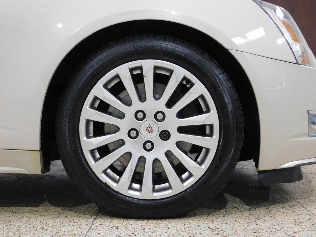 Cadillac CTS Sport Wagon 3.6L Performance AWD 2010