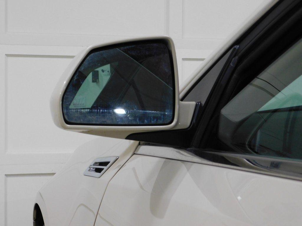 Cadillac CTS Sport Wagon 3.6L Performance AWD 2010