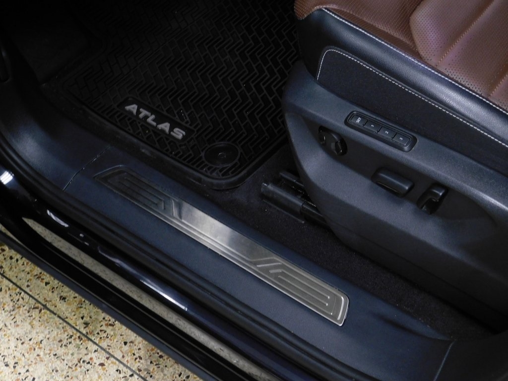 Volkswagen Atlas V6 SEL Premium R-Line 4MOTION 2022