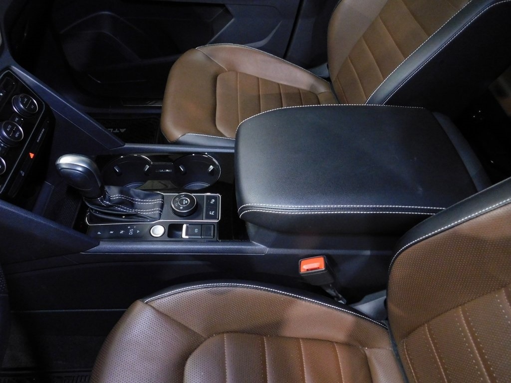 Volkswagen Atlas V6 SEL Premium R-Line 4MOTION 2022