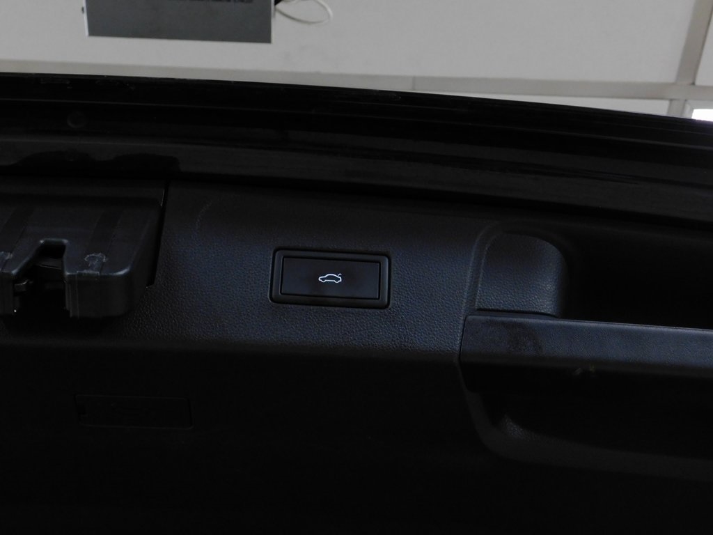 Volkswagen Atlas V6 SEL Premium R-Line 4MOTION 2022