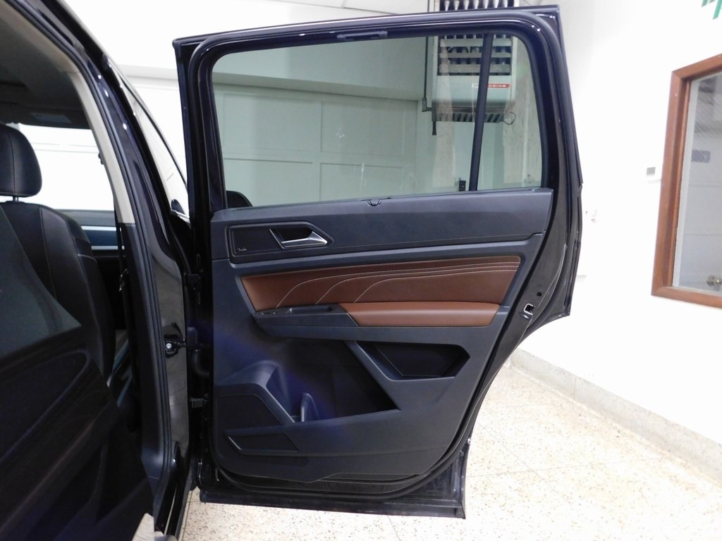 Volkswagen Atlas V6 SEL Premium R-Line 4MOTION 2022