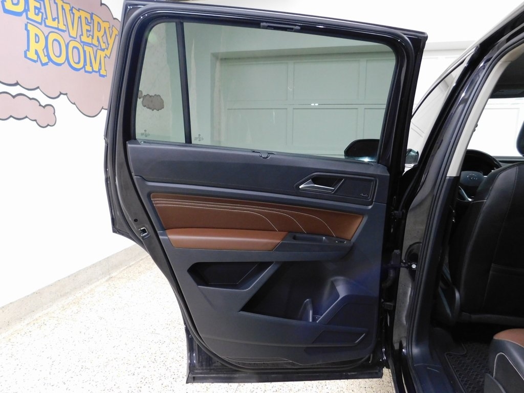 Volkswagen Atlas V6 SEL Premium R-Line 4MOTION 2022