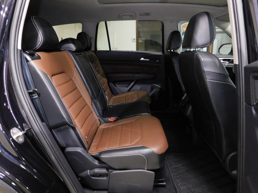 Volkswagen Atlas V6 SEL Premium R-Line 4MOTION 2022