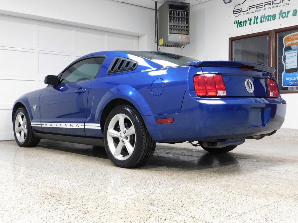 Ford Mustang V6 Coupe 2009