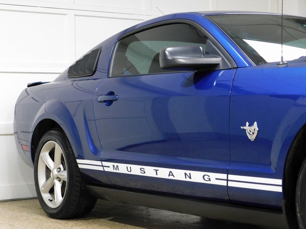 Ford Mustang V6 Coupe 2009