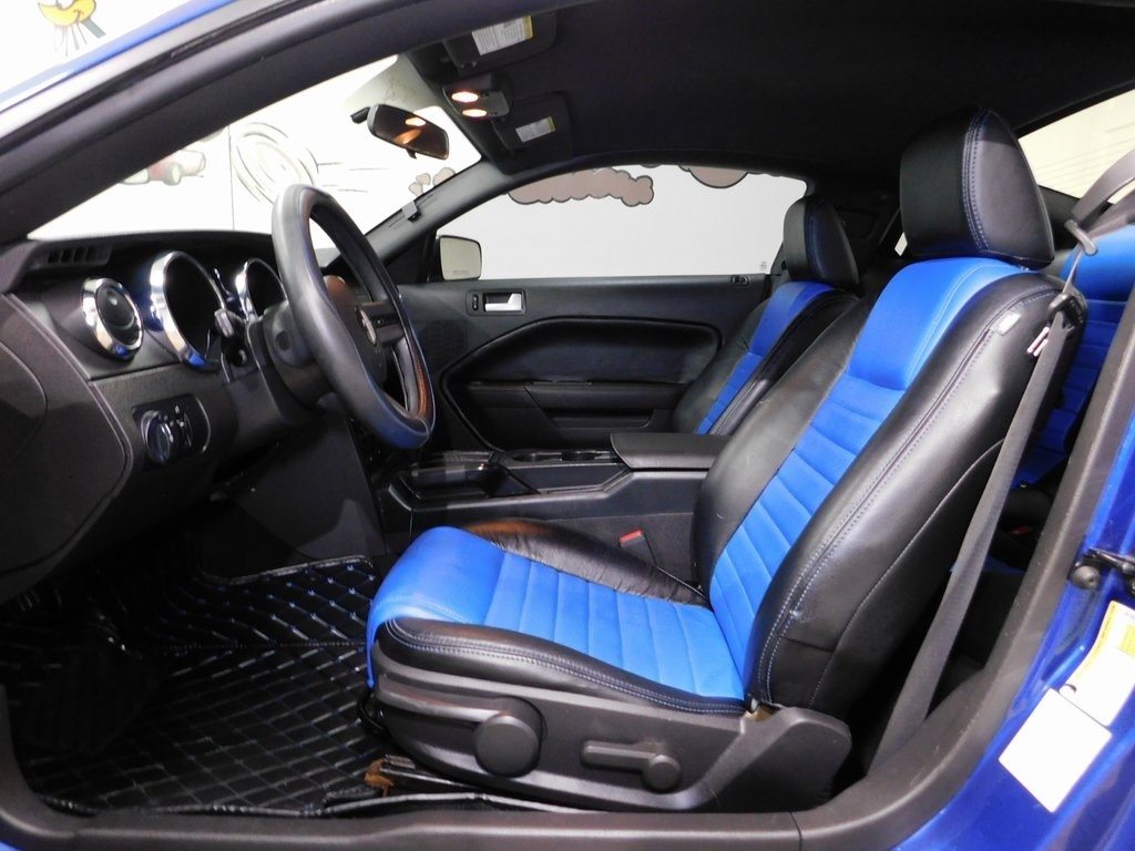 Ford Mustang V6 Coupe 2009