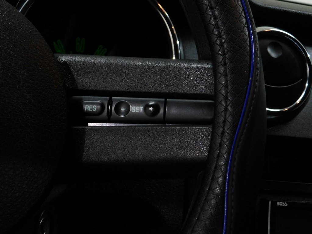 Ford Mustang V6 Coupe 2009