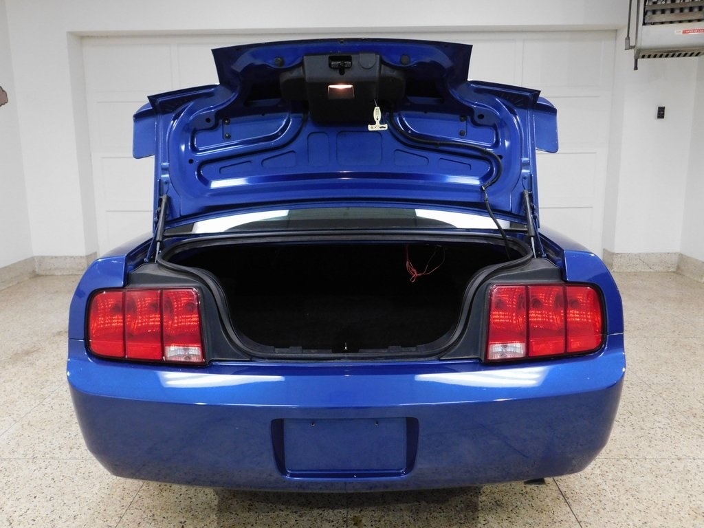 Ford Mustang V6 Coupe 2009