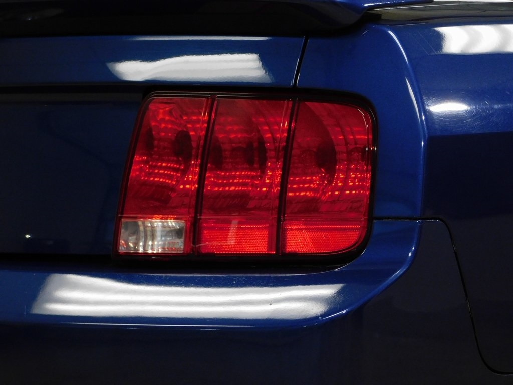 Ford Mustang V6 Coupe 2009