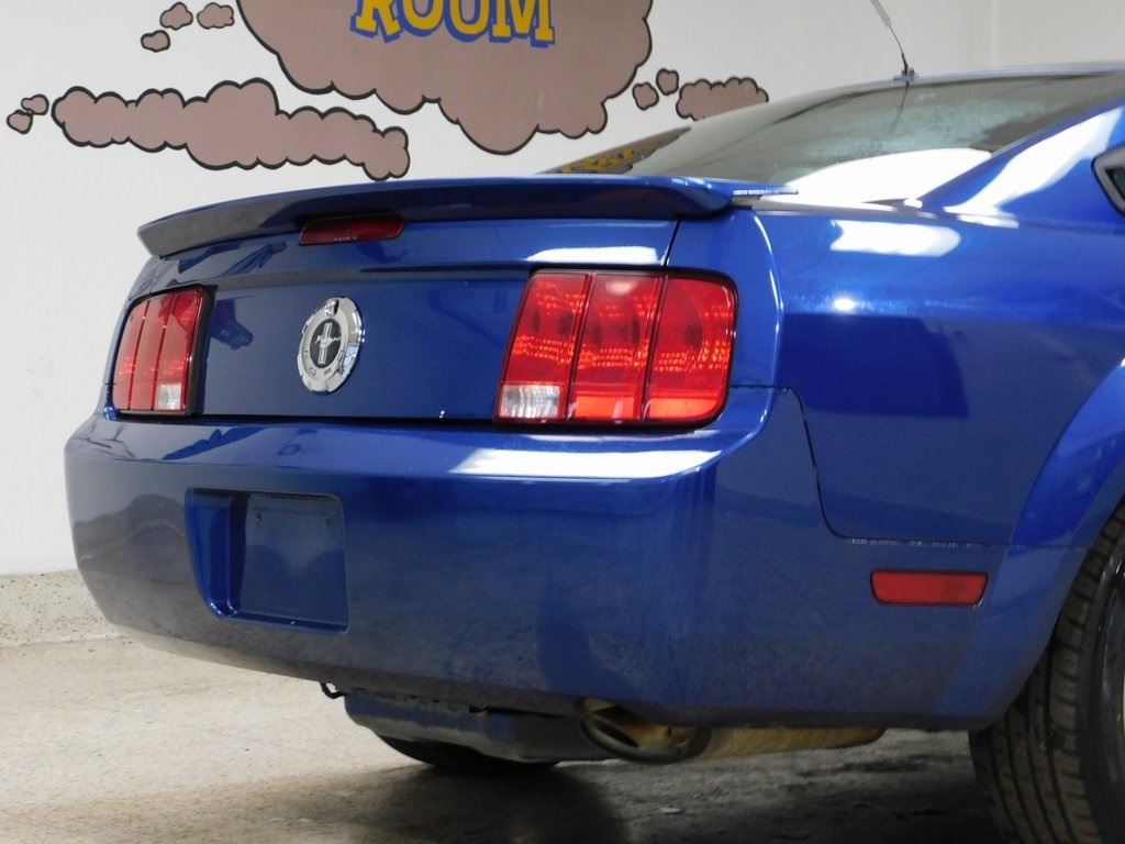 Ford Mustang V6 Coupe 2009