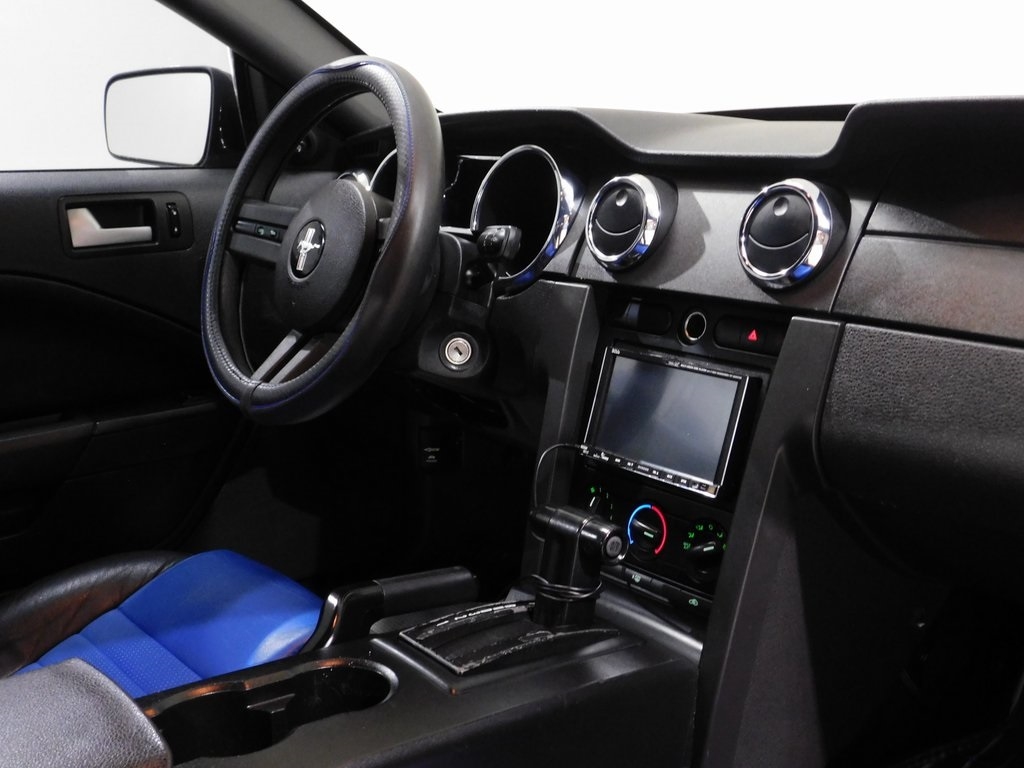 Ford Mustang V6 Coupe 2009