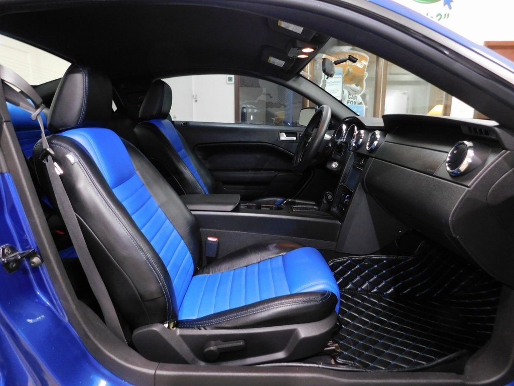 Ford Mustang V6 Coupe 2009