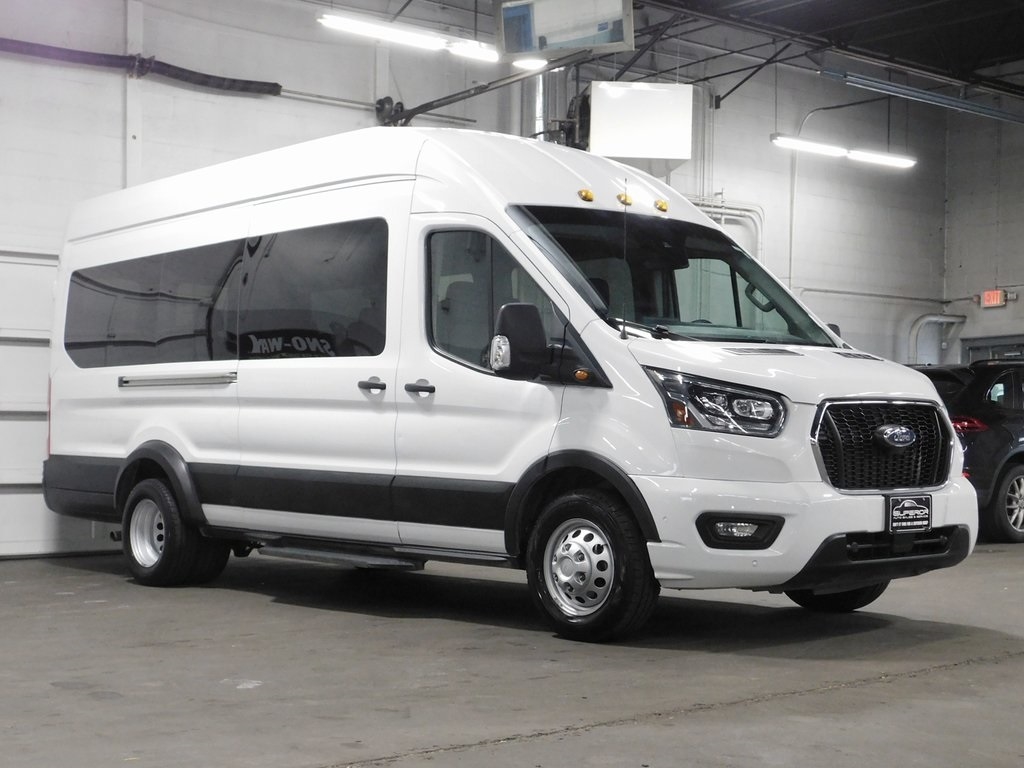 Ford Transit 350 Wagon HD High Roof XLT Sliding Pass. 148 WB EL 2023
