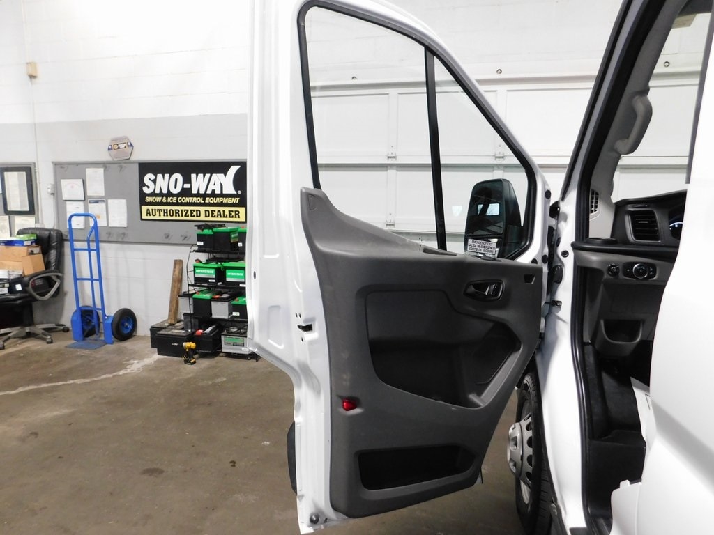 Ford Transit 350 Wagon HD High Roof XLT Sliding Pass. 148 WB EL 2023