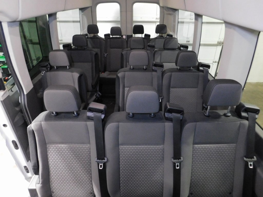 Ford Transit 350 Wagon HD High Roof XLT Sliding Pass. 148 WB EL 2023