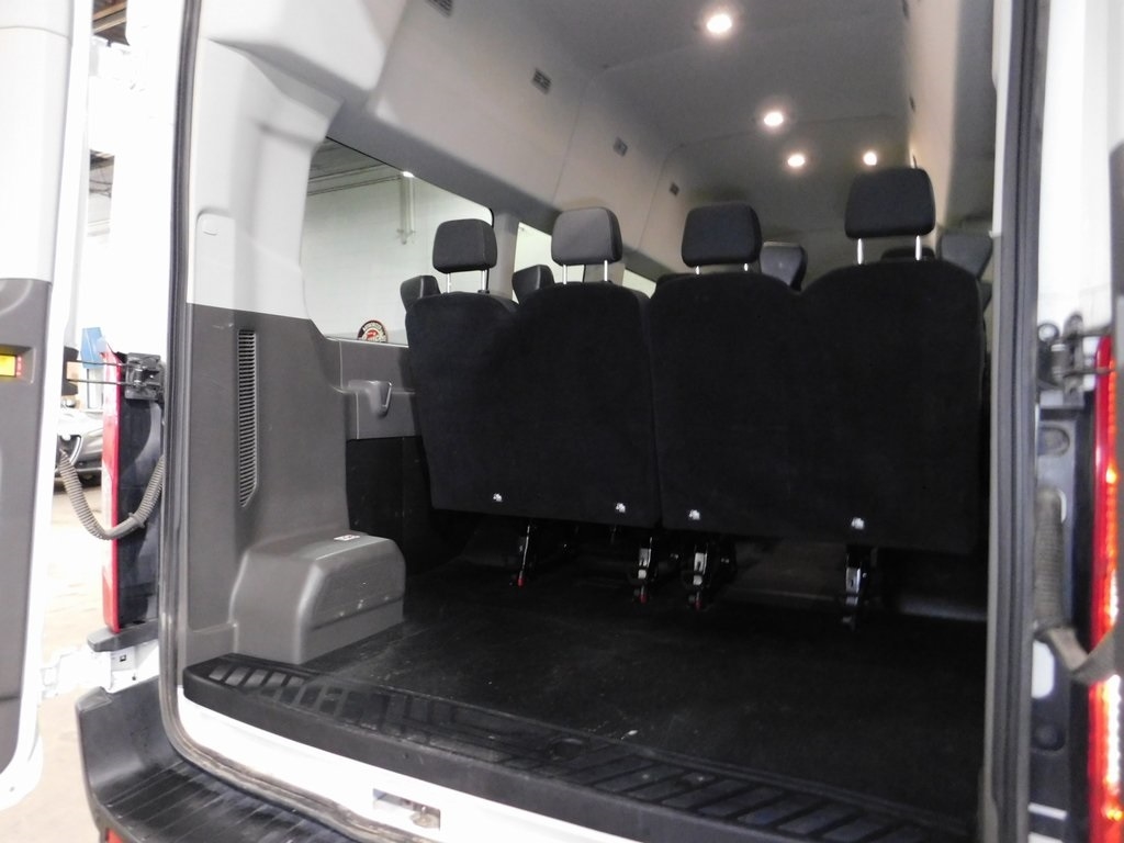 Ford Transit 350 Wagon HD High Roof XLT Sliding Pass. 148 WB EL 2023