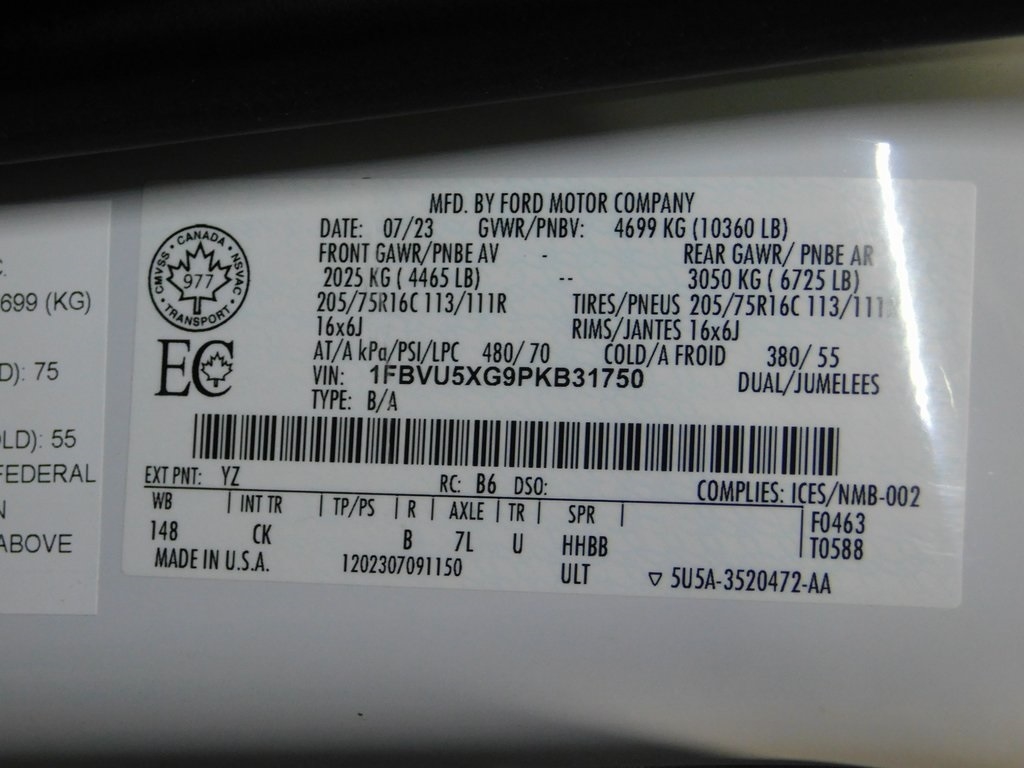 Ford Transit 350 Wagon HD High Roof XLT Sliding Pass. 148 WB EL 2023