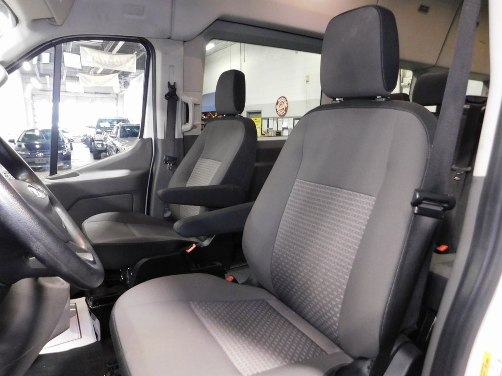 Ford Transit 350 Wagon HD High Roof XLT Sliding Pass. 148 WB EL 2023