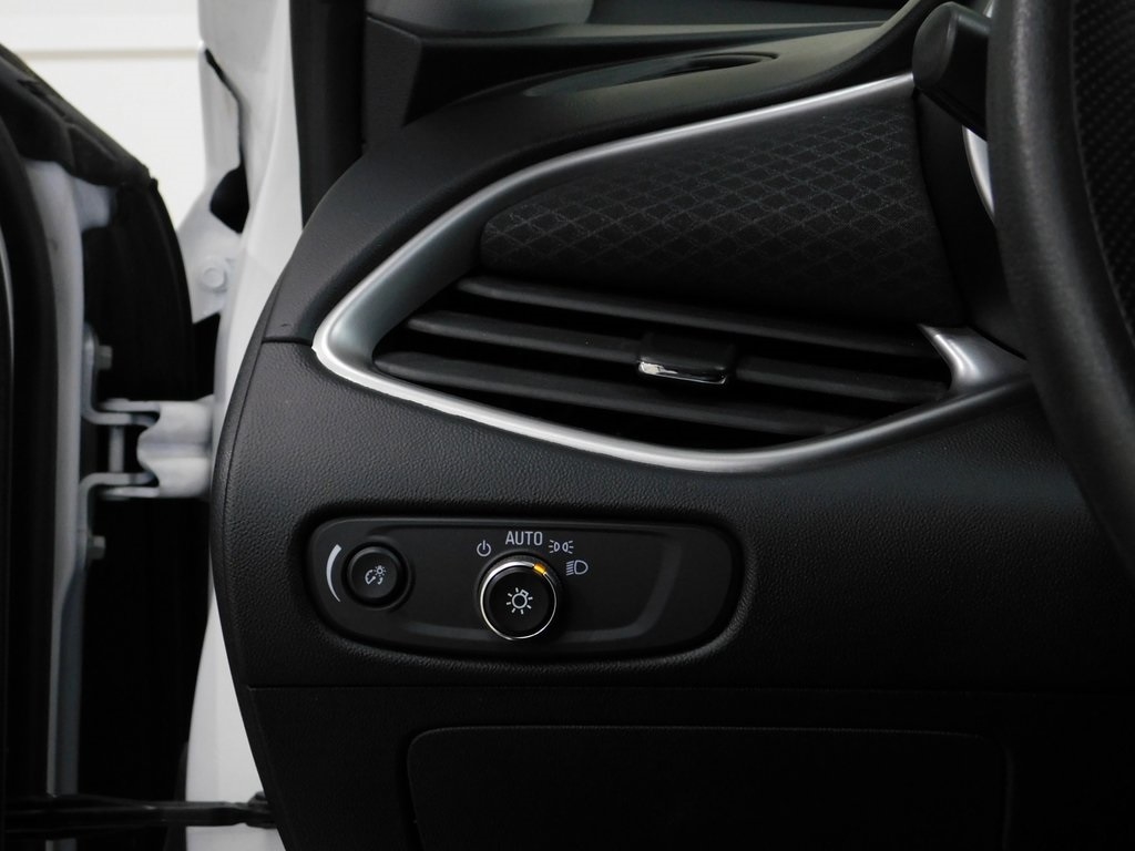 Chevrolet Malibu  2022