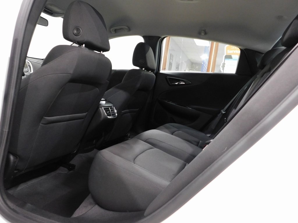 Chevrolet Malibu  2022