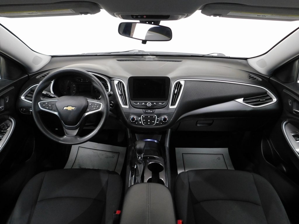 Chevrolet Malibu  2022