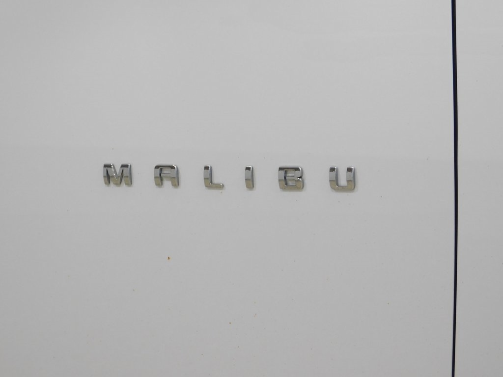 Chevrolet Malibu  2022