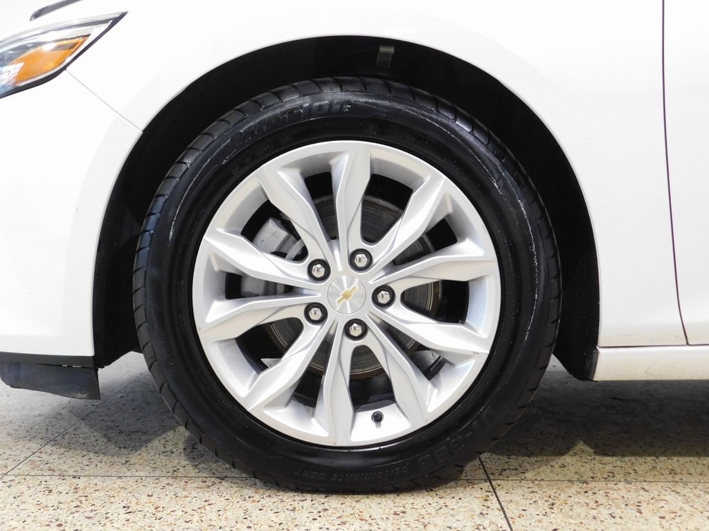 Chevrolet Malibu  2022