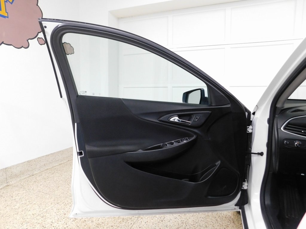 Chevrolet Malibu  2022