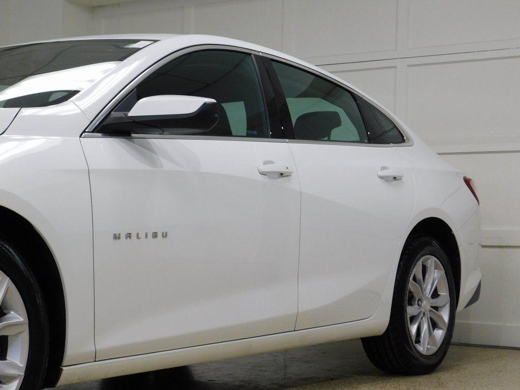 Chevrolet Malibu  2022