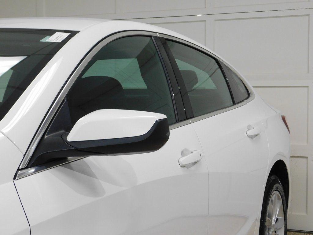 Chevrolet Malibu  2022