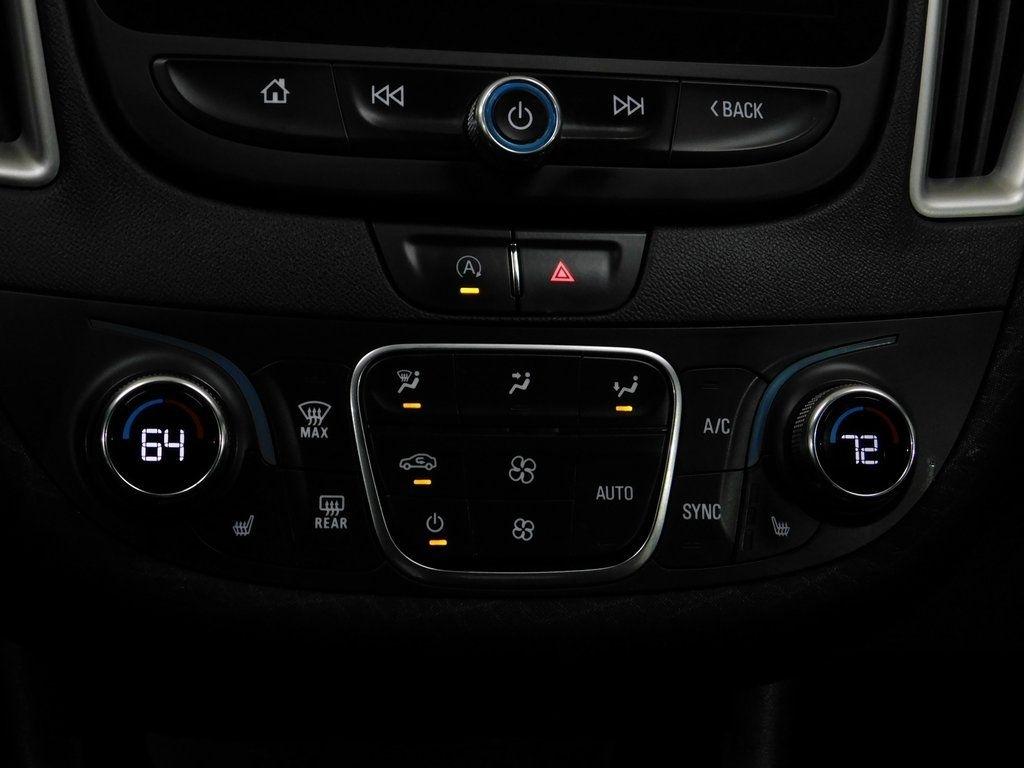 Chevrolet Malibu  2022