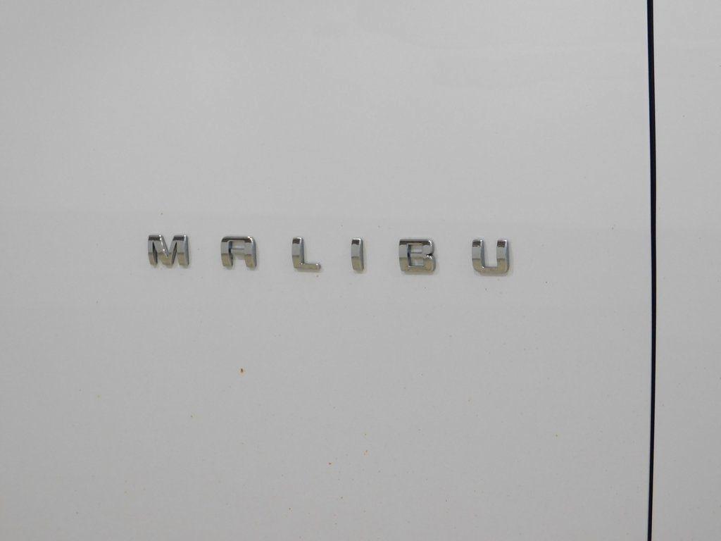 Chevrolet Malibu  2022