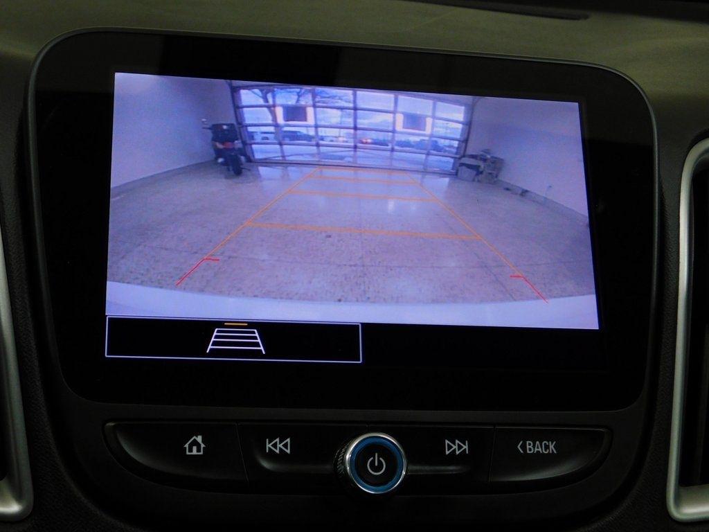 Chevrolet Malibu  2022