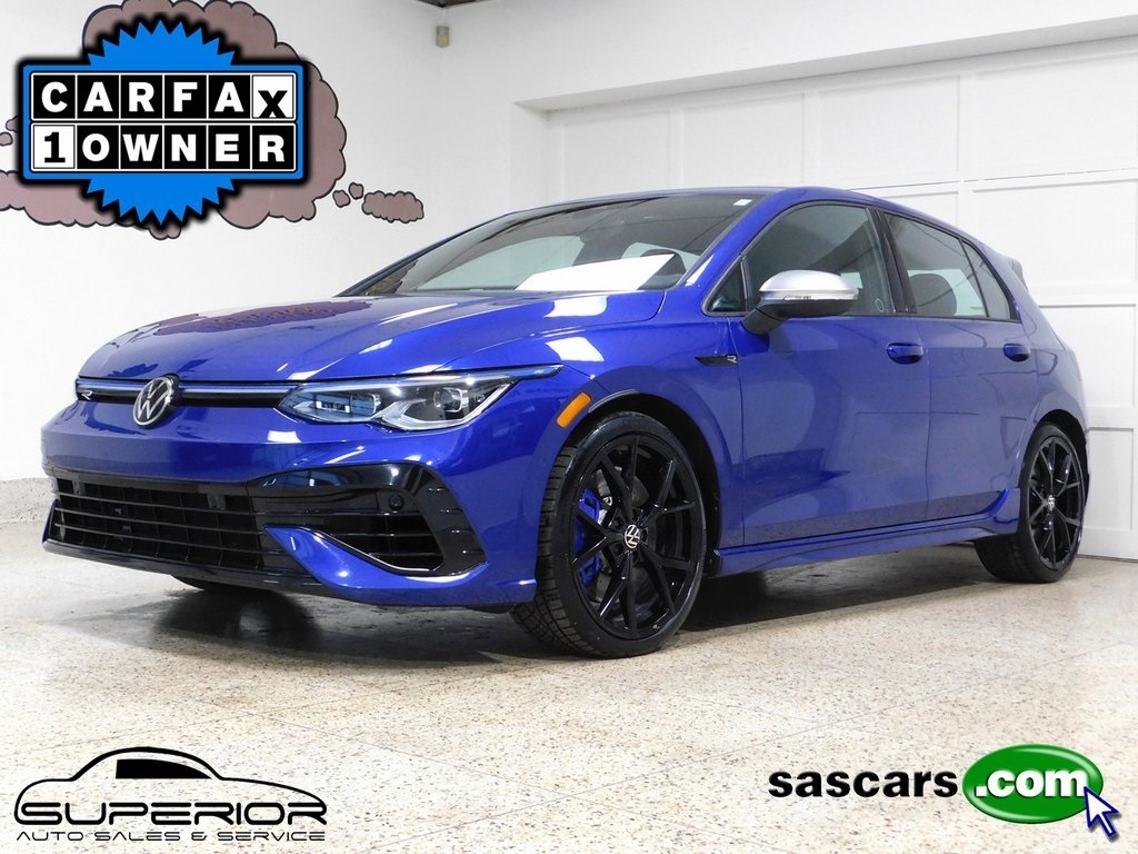 2024 Volkswagen Golf R Base's photo