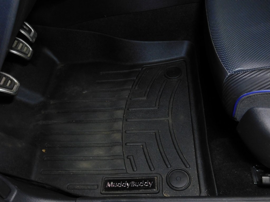 Volkswagen Golf R  2024