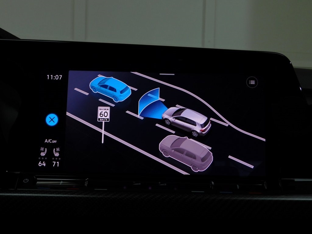 Volkswagen Golf R  2024